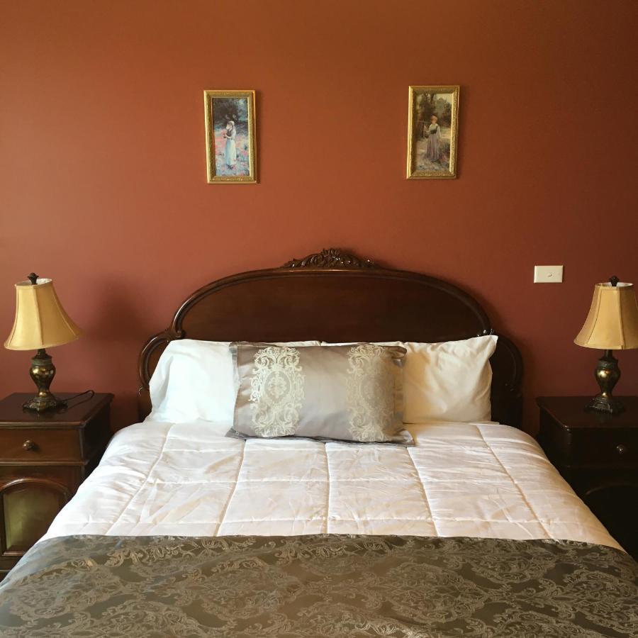 Toorak Manor Hotel Melbourne Eksteriør bilde