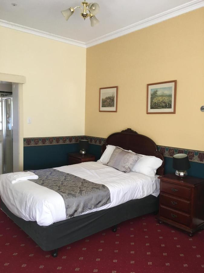 Toorak Manor Hotel Melbourne Eksteriør bilde