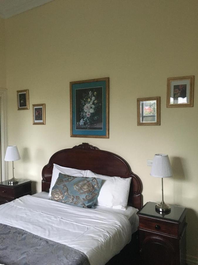 Toorak Manor Hotel Melbourne Eksteriør bilde