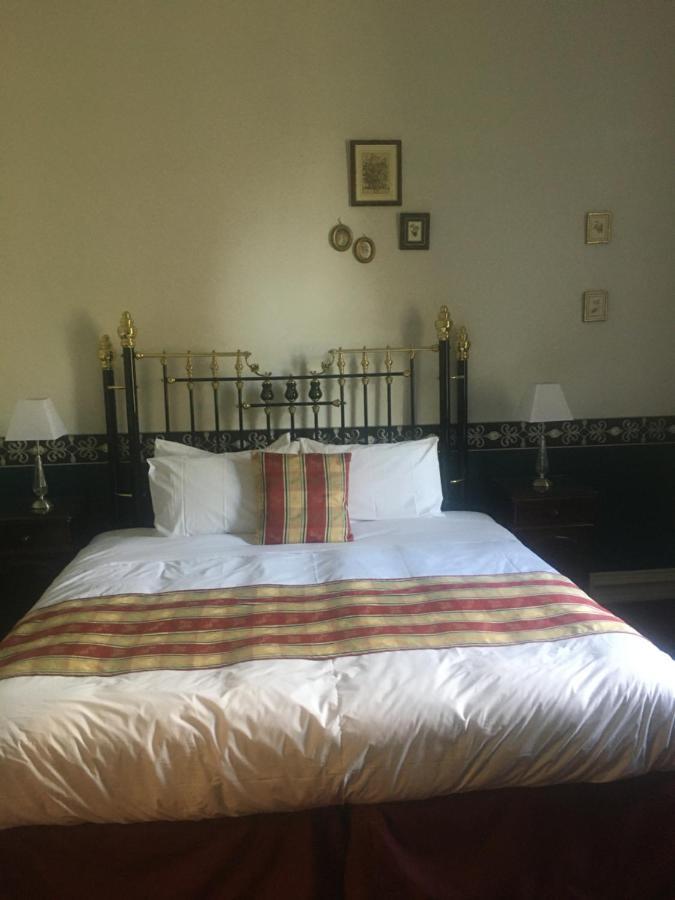 Toorak Manor Hotel Melbourne Eksteriør bilde