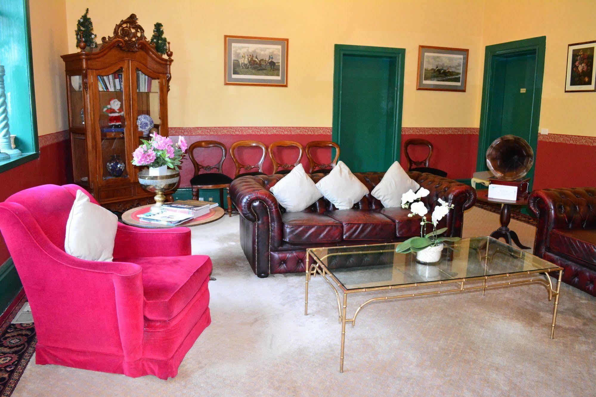 Toorak Manor Hotel Melbourne Eksteriør bilde